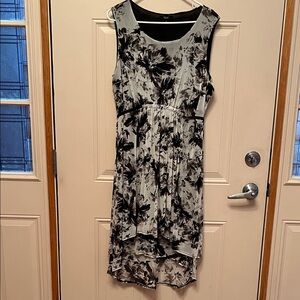 Simply Vera Vera Wang Black & White Floral High-Low Dress
